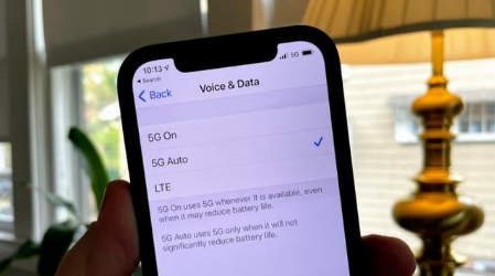 密云苹果手机维修分享iPhone 12如何打开或关闭5G网络 