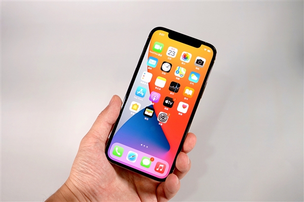 密云苹果手机维修分享iOS 14.2修订版已到，专属iPhone 12系列 